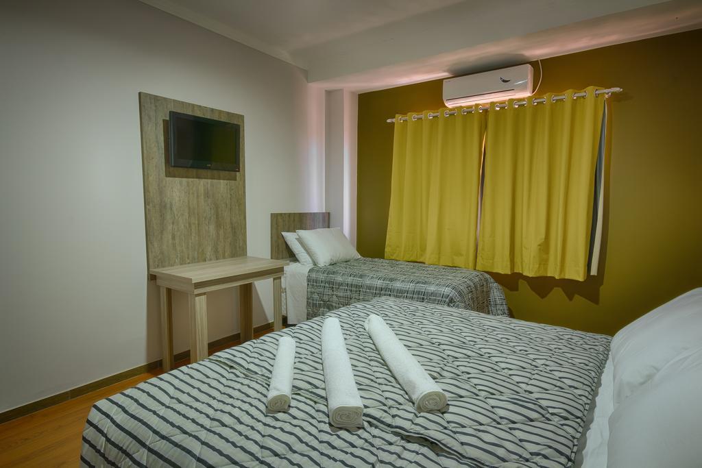 Hotel Iguassu Inn Фос-ду-Игуасу Экстерьер фото