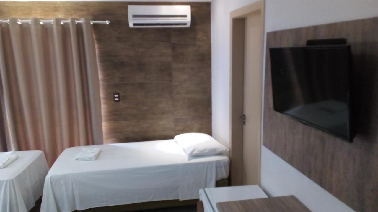 Hotel Iguassu Inn Фос-ду-Игуасу Экстерьер фото