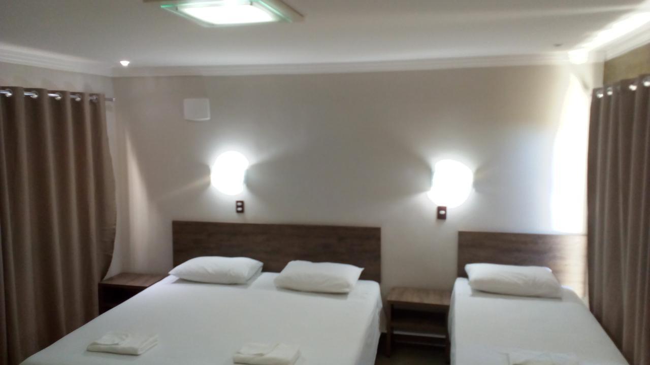 Hotel Iguassu Inn Фос-ду-Игуасу Экстерьер фото